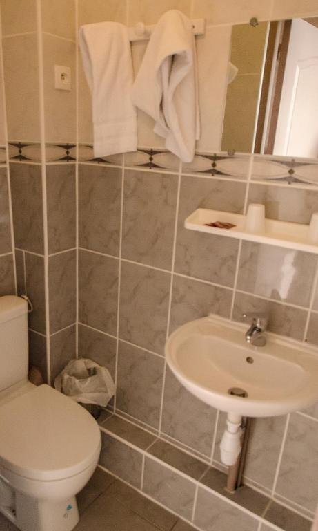 Hotel Coq Hardi Lille Zimmer foto