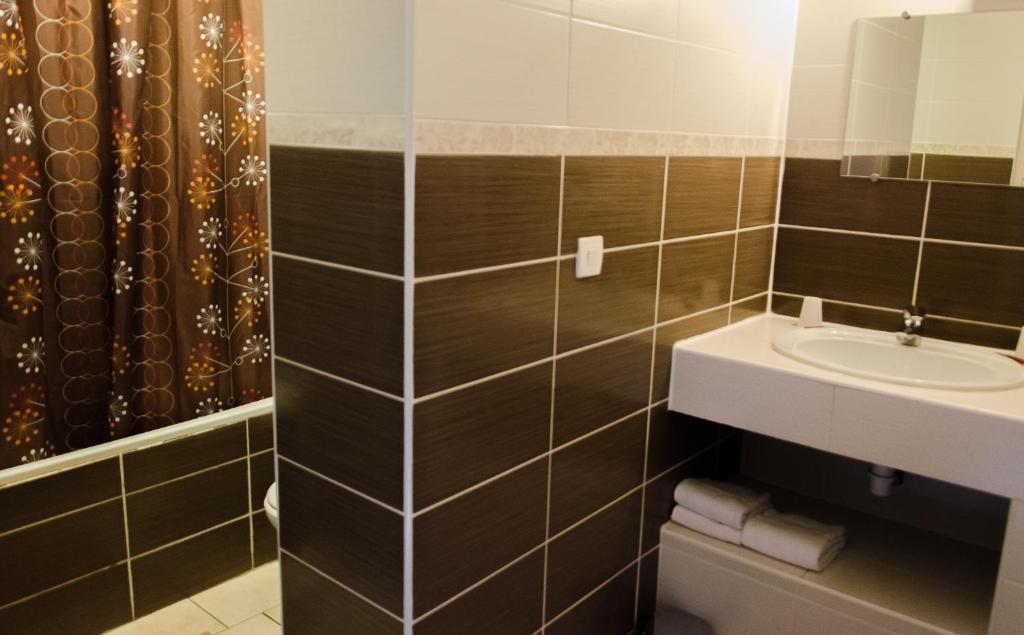 Hotel Coq Hardi Lille Zimmer foto